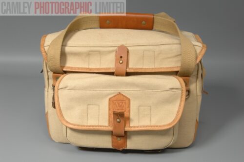 Fogg Camera Bag in Sand Leather and Canvas. Graded: EXC [#10064]