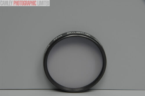 Hoya 52 mm Skylight (1B) Filter and Plastic Case. Graded: EXC [#10508]