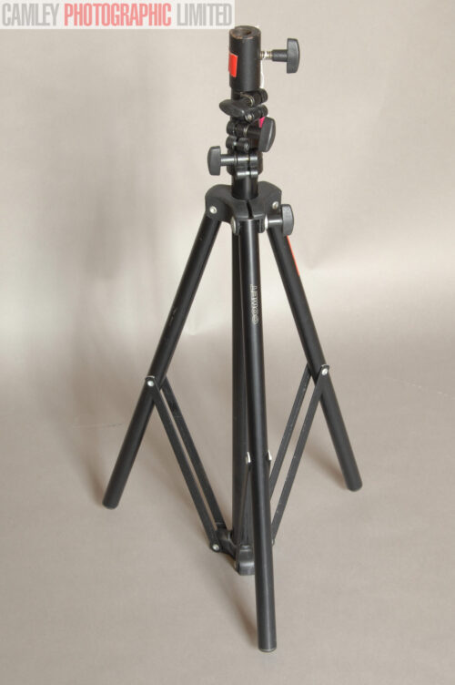 Comet Light Stand LS-3. 3 section telescopic (LS-3). Graded: EXC [#10662]