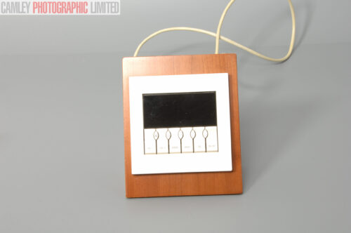 Quadraspire Cherry for Linn Knekt with White RCU. Graded: EXC+ [#10740]